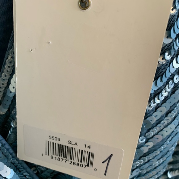 MAC DUGGAL SLATE BLUE SEQUINED WRAP OVER 3/4 SLEEVE GOWN (14) NWT 🌴 - Picture 16 of 16